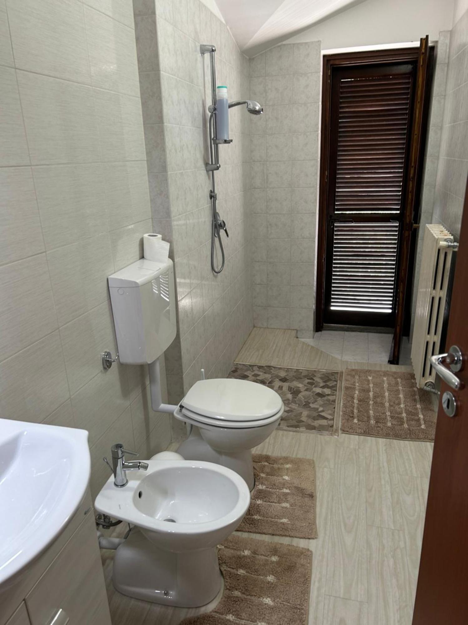 B&B Caselle Caselle Torinese Exterior foto